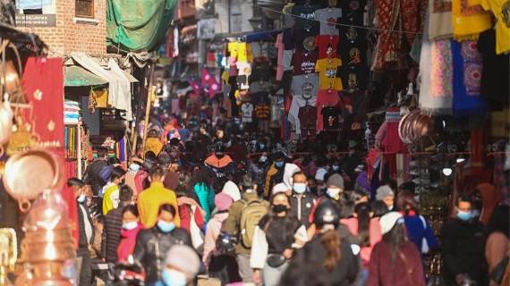 काठमाडौं उपत्यका संक्रमणको हटस्पट, तर रोकिएन स्वास्थ्य प्रोटोकल उल्लंघनको शृङ्खला